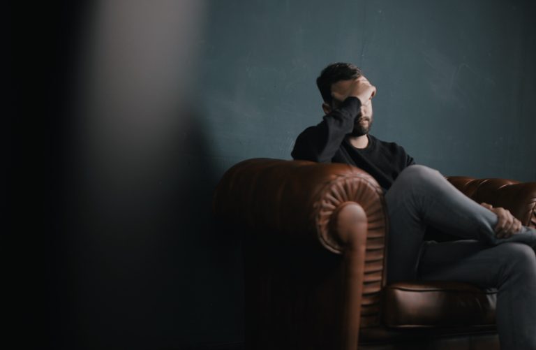 How to Manage Anxiety and Health Concerns During the COVID-19 Outbreak